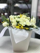 Цветочная композиция из Розы  в Зелегощь